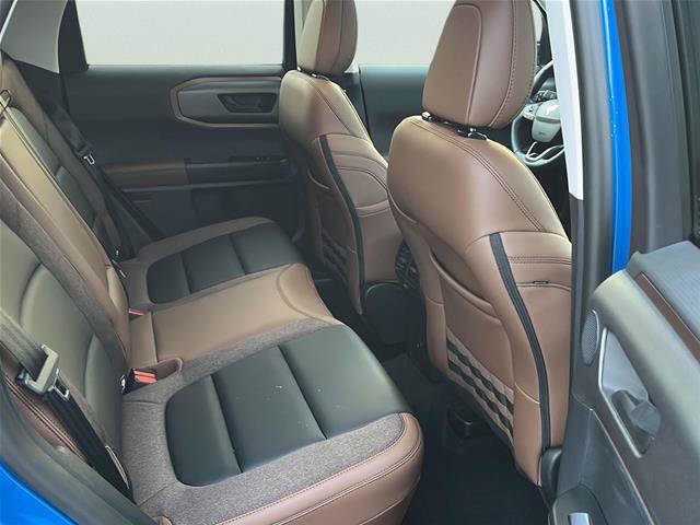 Certified 2025 Ford Bronco Sport Outer Banks w/ Outer Banks Tech Package+ AWD/4WD image 14