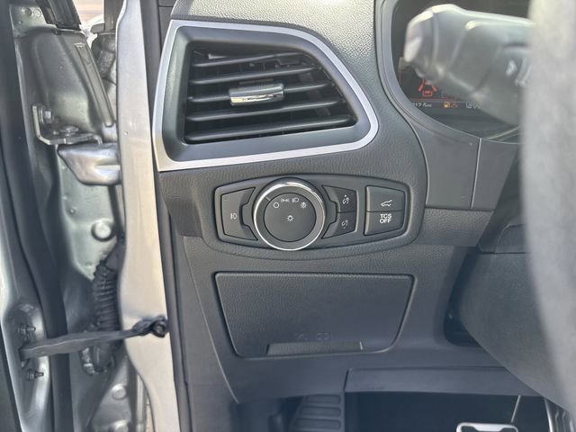 Certified 2023 Ford Edge ST-Line image 30