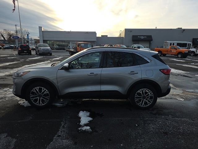 Certified 2022 Ford Escape SEL image 2