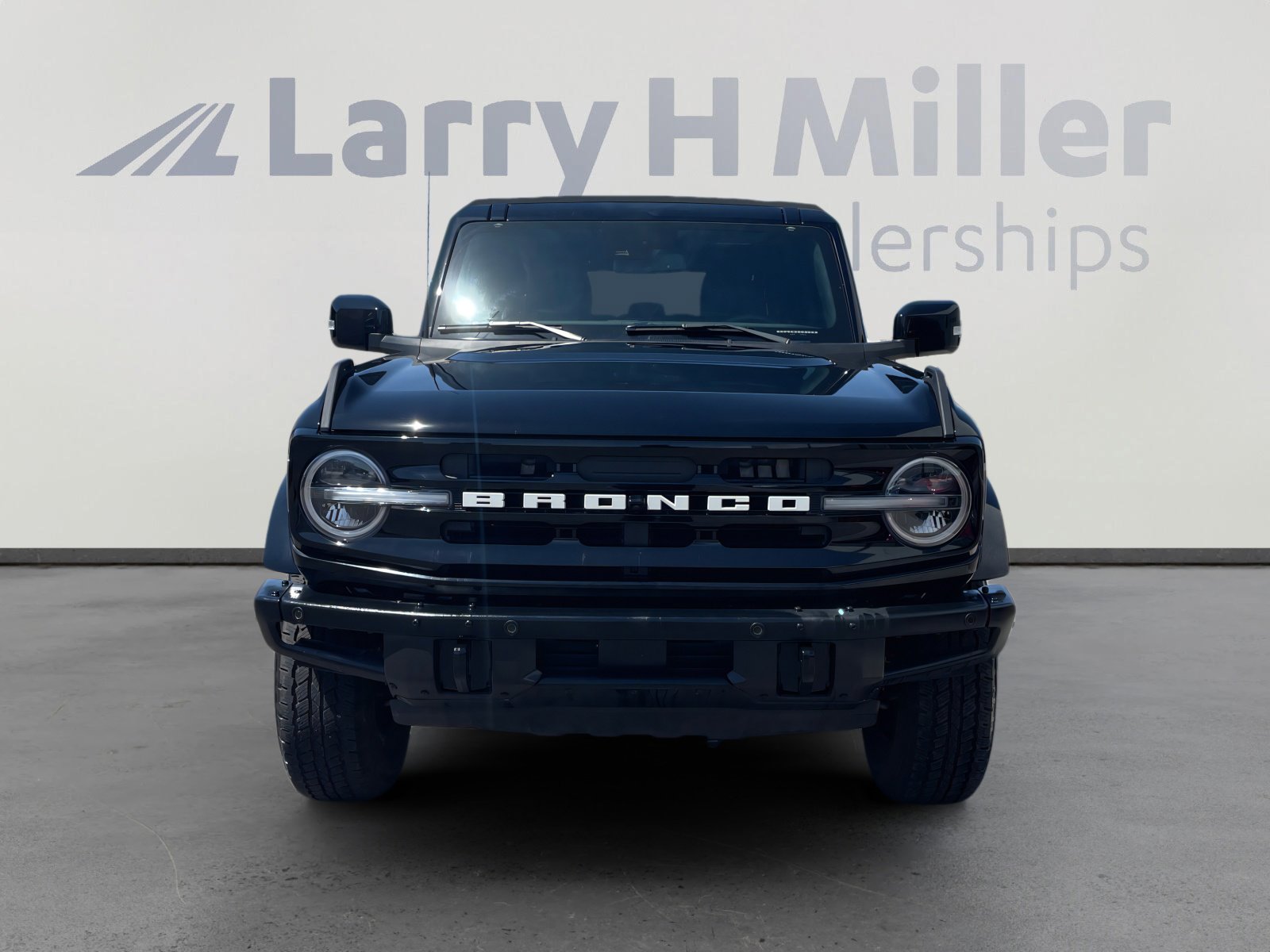Certified 2024 Ford Bronco Outer Banks AWD/4WD image 8