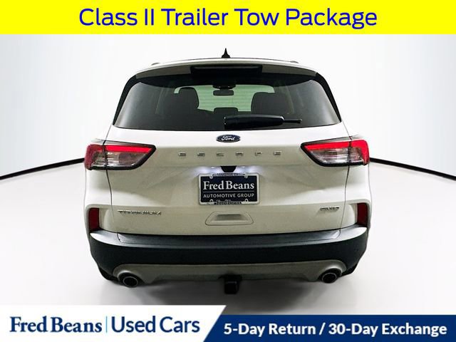 Certified 2022 Ford Escape Titanium w/ Class II Trailer Tow Package AWD/4WD image 4