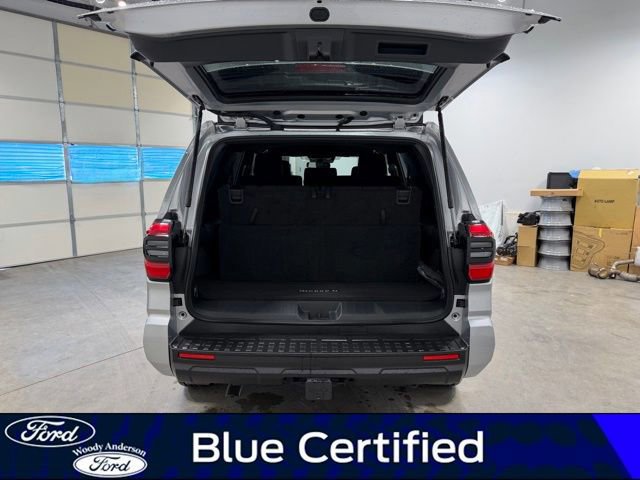 Used 2025 Toyota 4Runner SR5 image 7