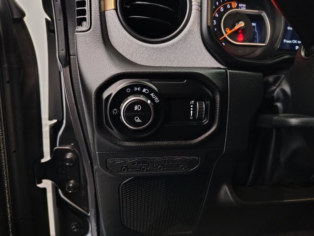 Used 2025 Jeep Gladiator Sport AWD/4WD image 39