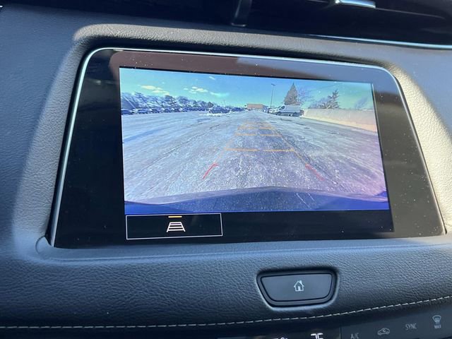 Used 2022 Cadillac XT4 Luxury w/ Cold Weather Package image 25