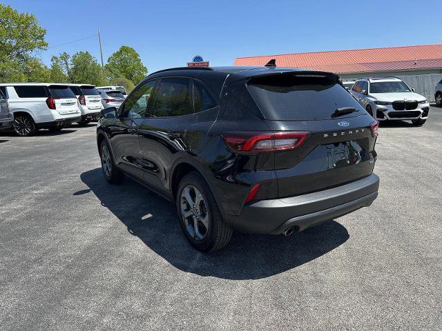 Certified 2025 Ford Escape ST-Line AWD/4WD image 5