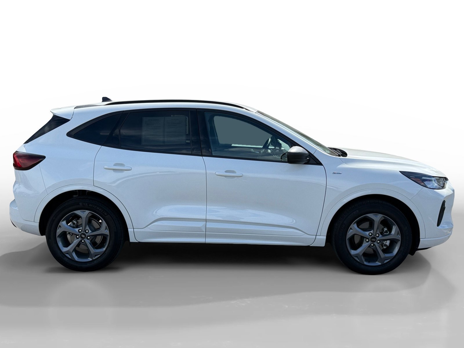 Certified 2024 Ford Escape ST-Line w/ Tech Pack #1 FWD image 2