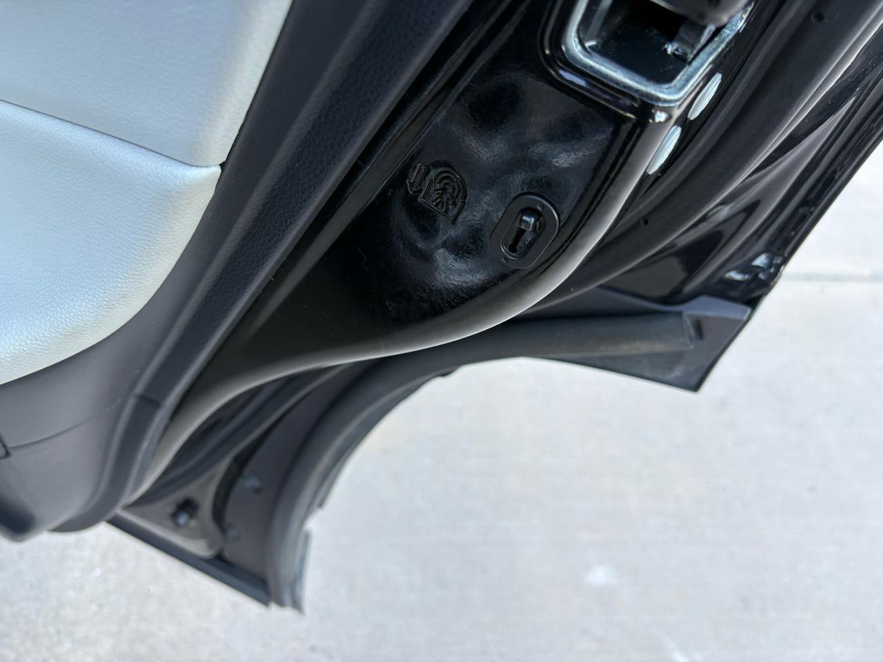 Used 2021 Toyota RAV4 XLE FWD image 52