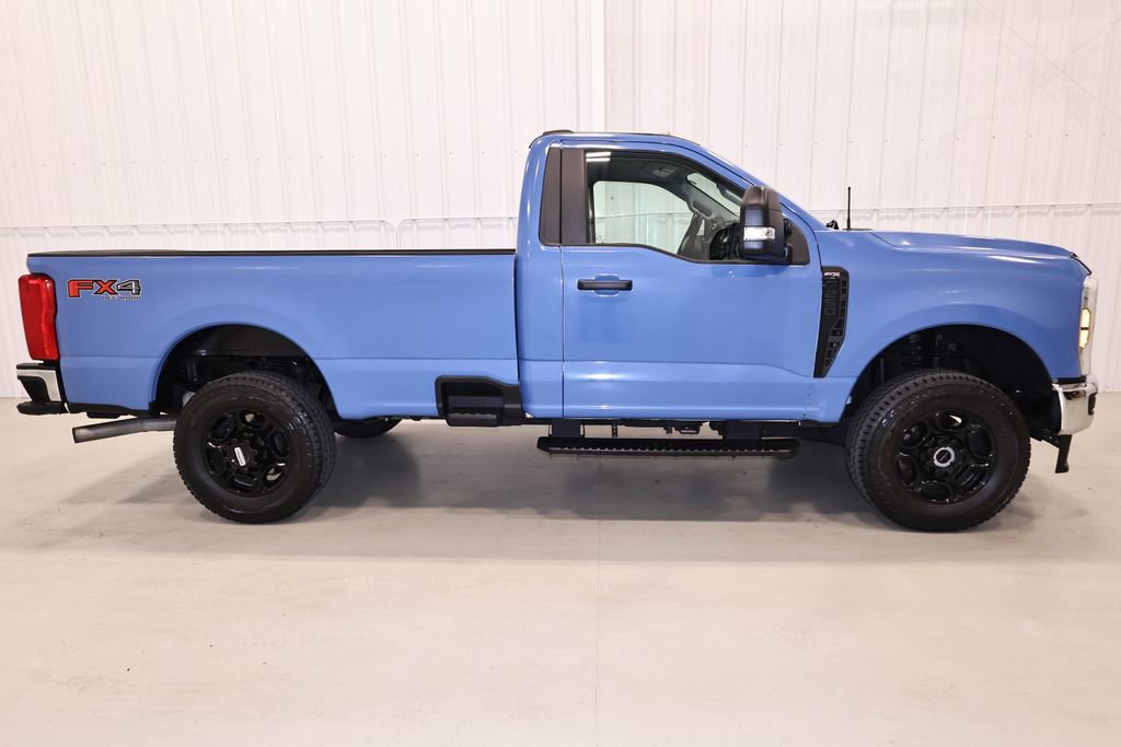 Certified 2024 Ford F250 XL w/ FX4 Off-Road Package AWD/4WD image 9