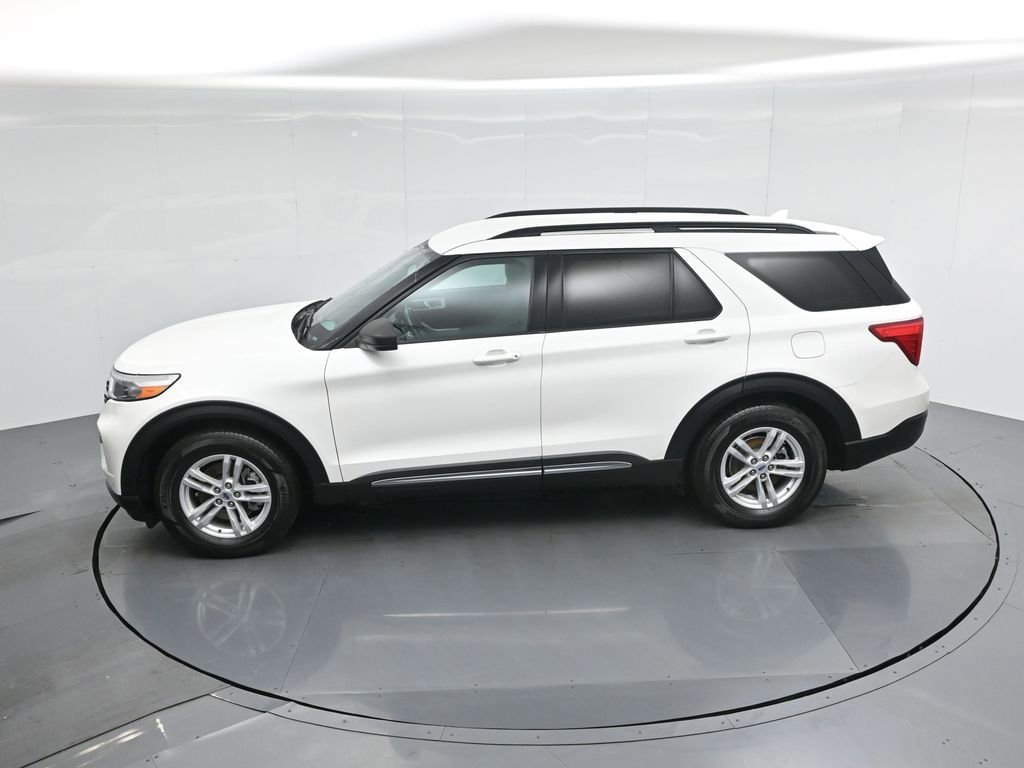 Certified 2023 Ford Explorer XLT image 23
