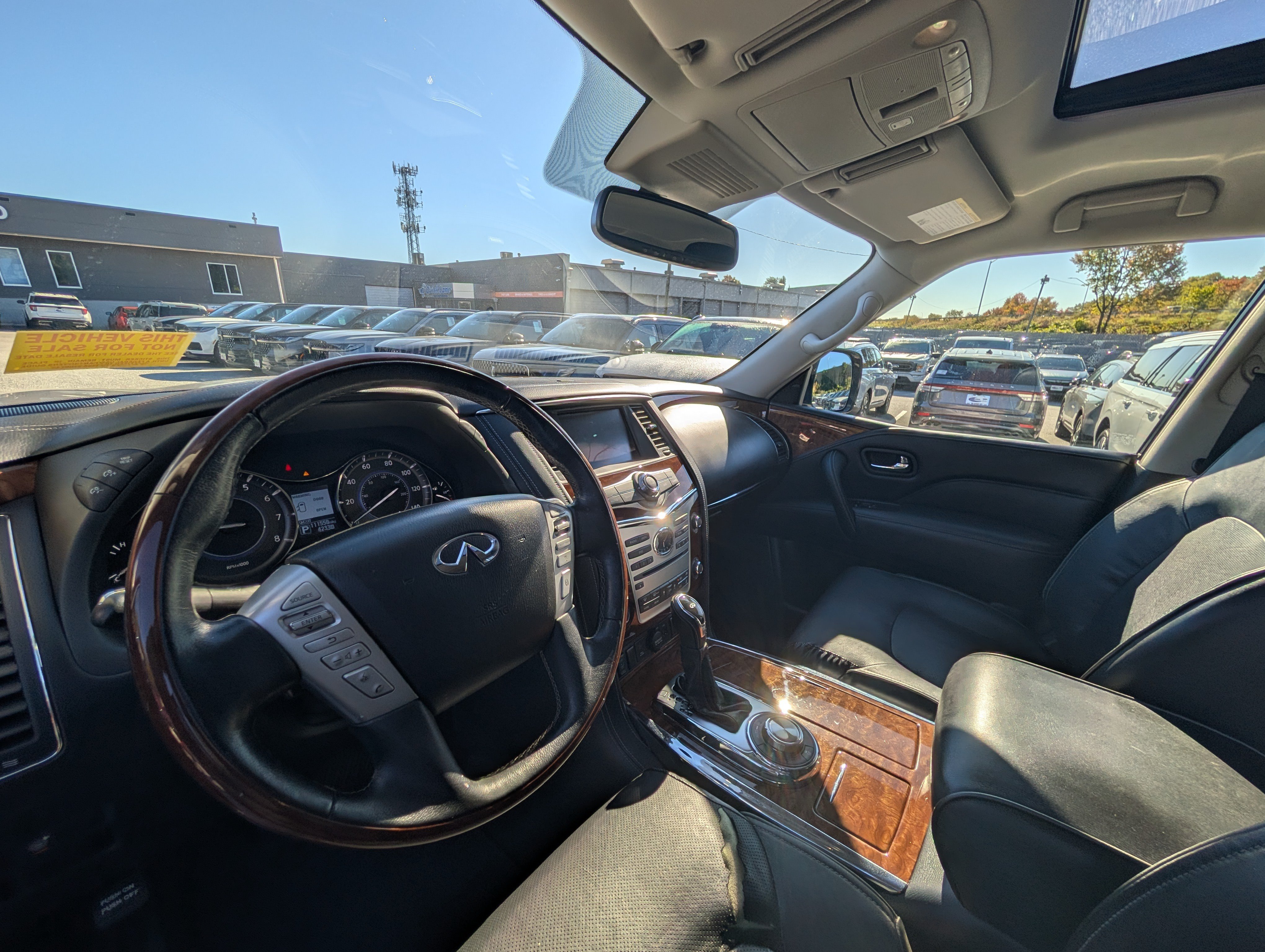 Used 2019 INFINITI QX80 Luxe w/ Proassist Package AWD/4WD image 19