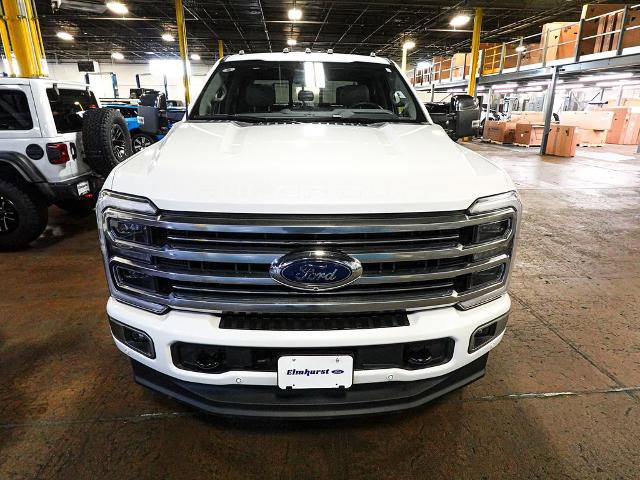 Certified 2025 Ford F350 Platinum w/ Platinum Plus Package AWD/4WD image 2