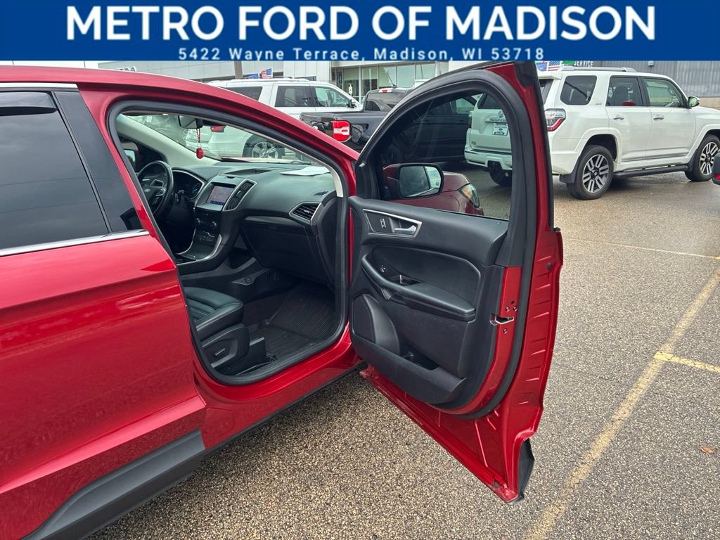 Certified 2020 Ford Edge SEL w/ Convenience Package AWD/4WD image 46