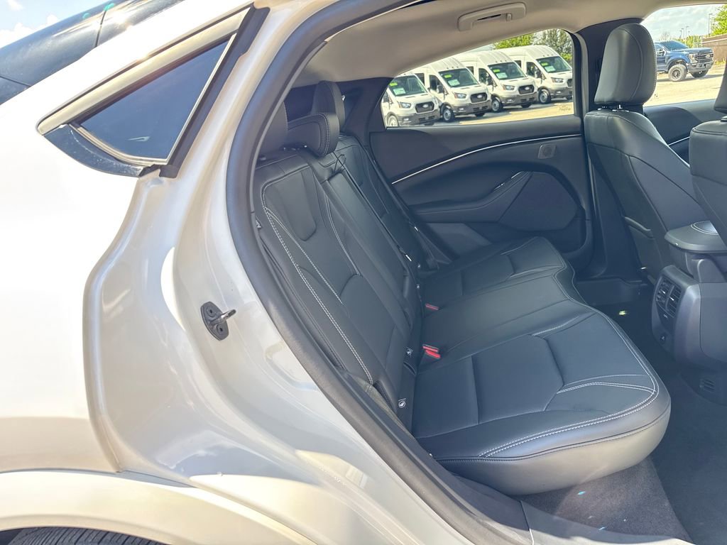 Certified 2025 Ford Mustang Mach-E Premium image 29