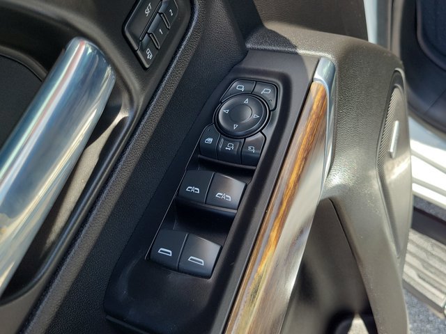 Used 2022 Chevrolet Silverado 3500 High Country w/ Technology Package AWD/4WD image 21