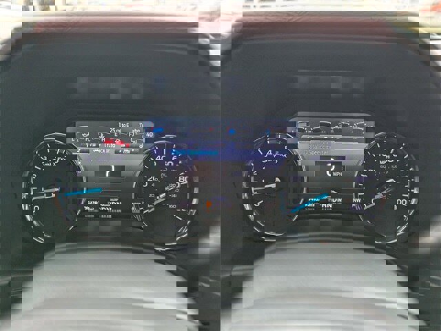 Certified 2022 Ford F250 Platinum w/ FX4 Off-Road Package image 11