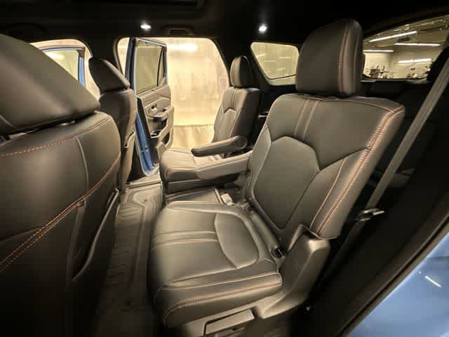 Used 2023 Honda Pilot TrailSport image 19
