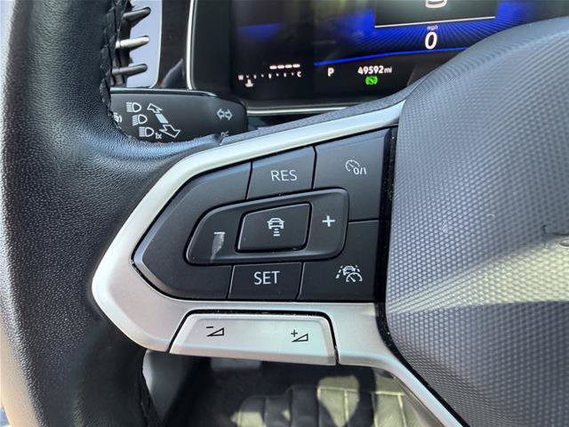 Used 2025 Volkswagen Jetta SE FWD image 16