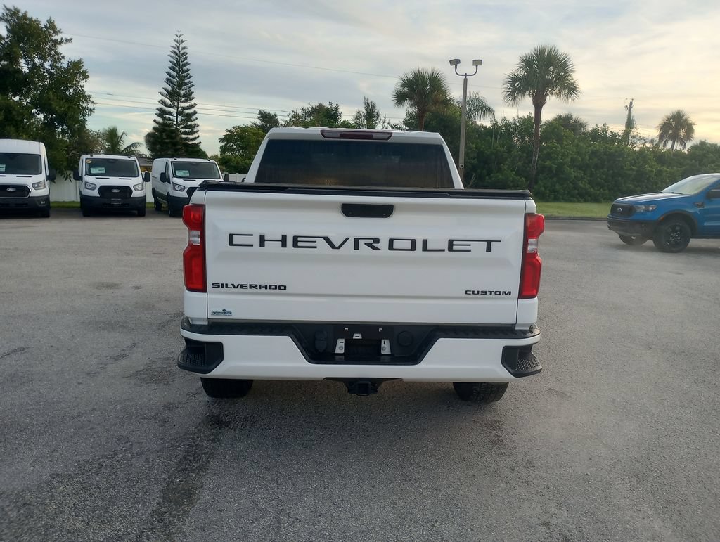 Used 2022 Chevrolet Silverado 1500 Custom RWD image 6