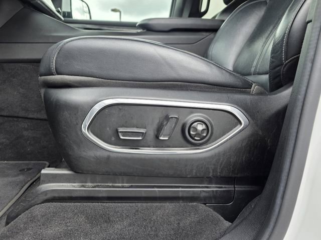 Used 2022 Jeep Wagoneer Series III RWD image 14