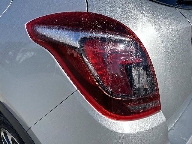 Used 2022 Buick Encore Preferred w/ Safety Package image 11