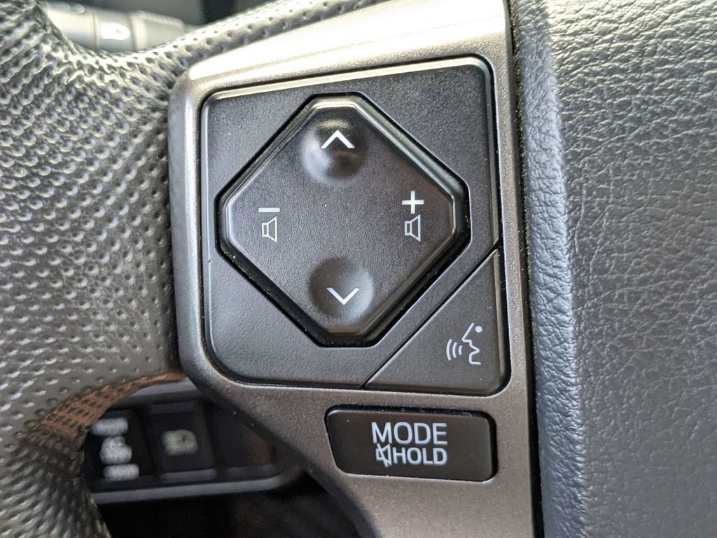 Used 2018 Toyota Tacoma TRD Sport RWD image 24