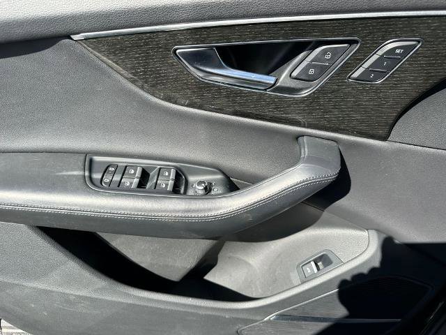 Used 2021 Audi Q7 3.0T Prestige image 14