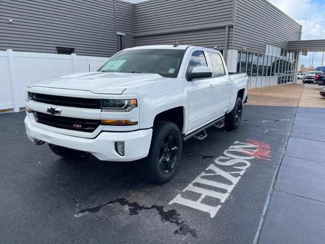 Used 2018 Chevrolet Silverado 1500 LT w/ Texas Edition AWD/4WD image 1