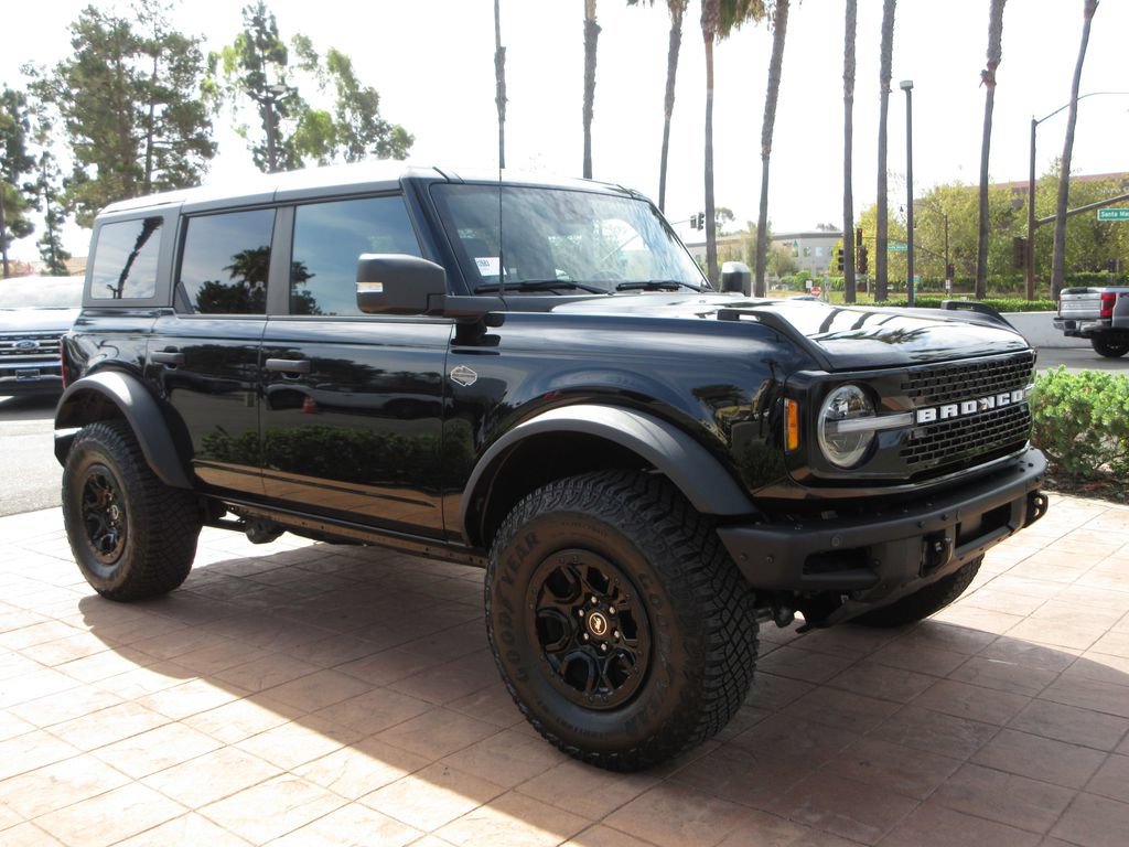 Certified 2024 Ford Bronco Wildtrak AWD/4WD image 7