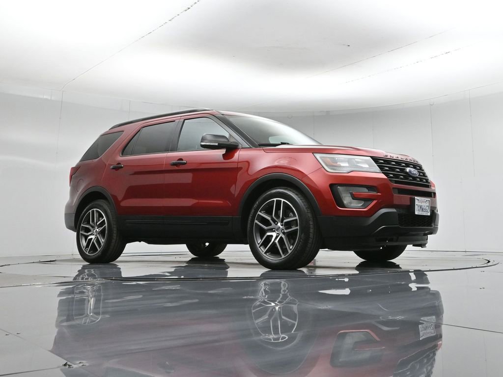 Certified 2017 Ford Explorer Sport image 4