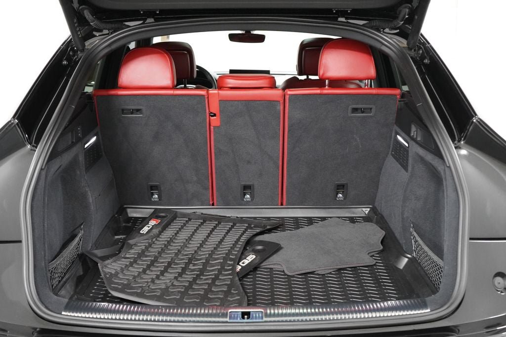 Used 2024 Audi SQ5 Prestige AWD/4WD image 34
