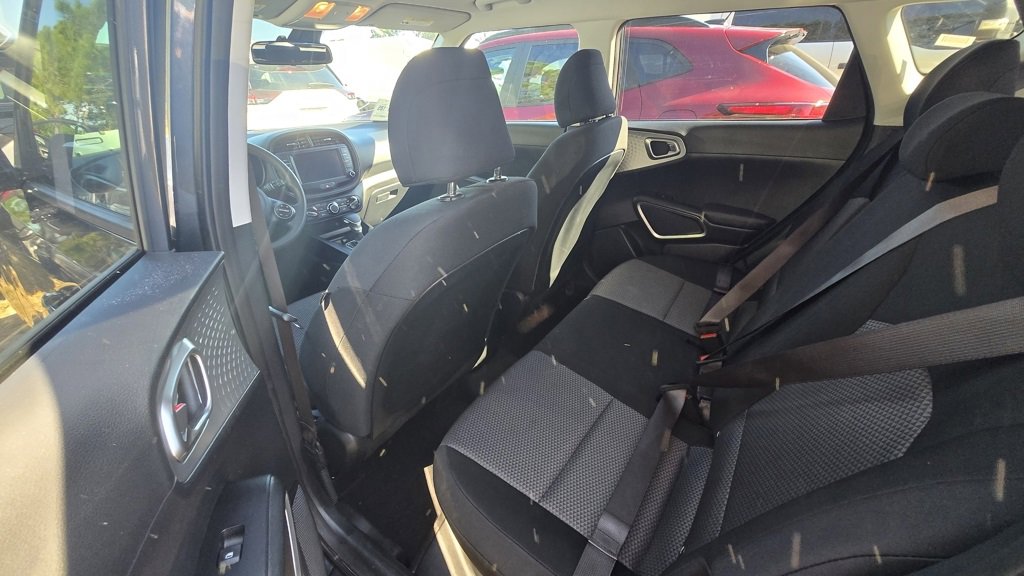 Used 2024 Kia Soul LX w/ Option Group 015 image 12