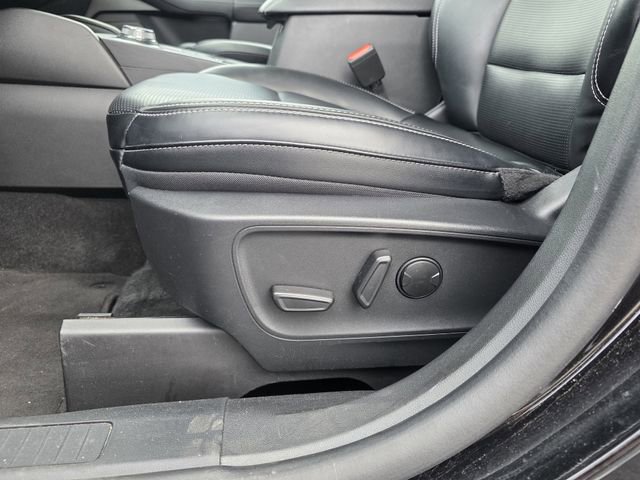 Certified 2025 Ford Escape Platinum AWD/4WD image 14