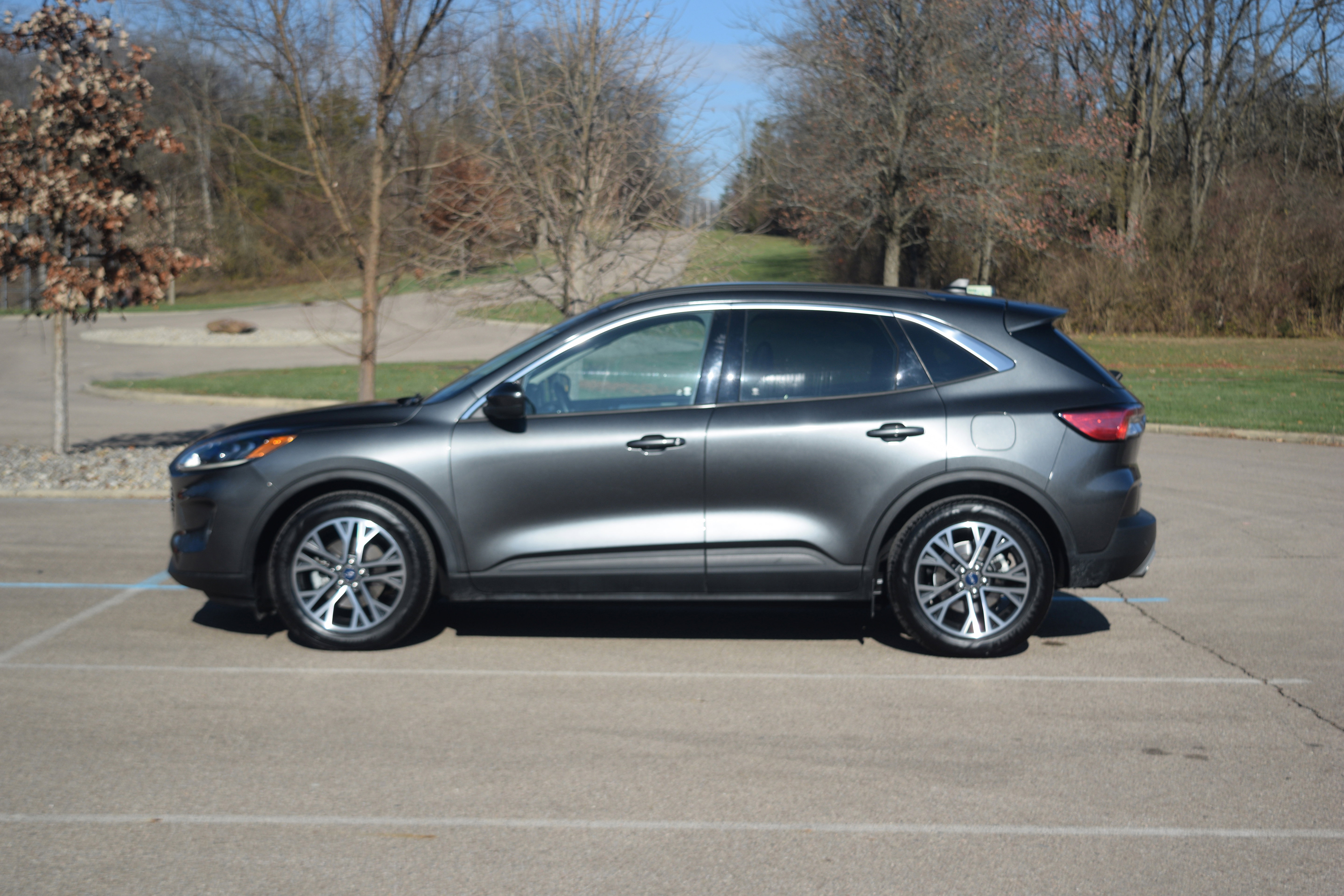 Certified 2020 Ford Escape SEL image 24