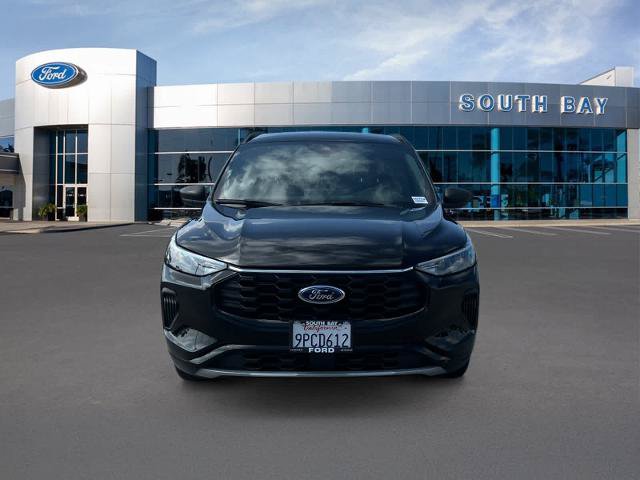 Certified 2024 Ford Escape ST-Line w/ Tech Pack #1 FWD image 8