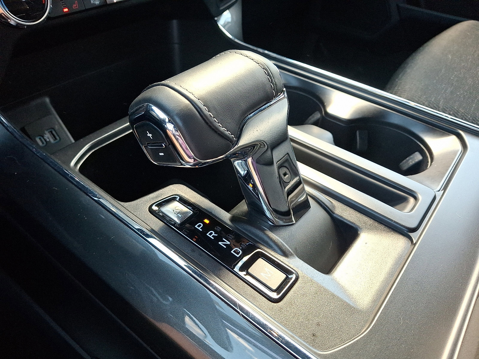 Certified 2022 Ford F150 XLT w/ Equipment Group 302A High image 22