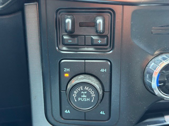 Certified 2024 Ford F150 Platinum w/ Equipment Group 702A High AWD/4WD image 10