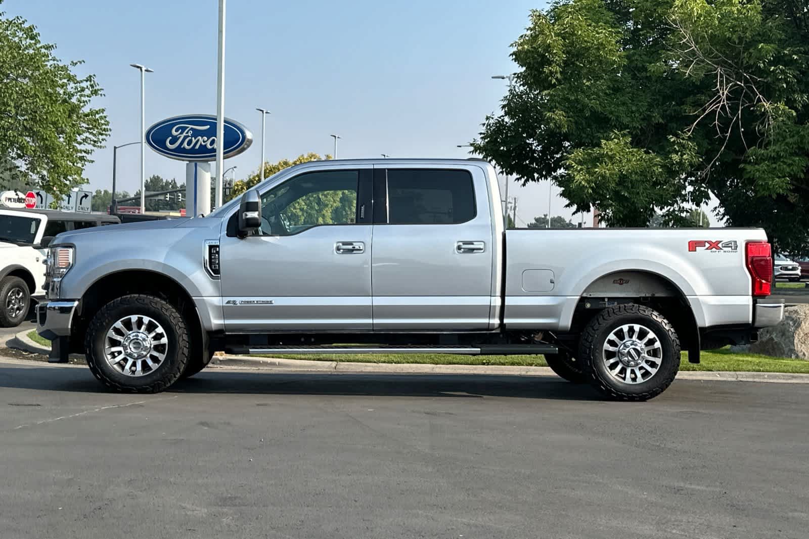 Certified 2021 Ford F250 Lariat w/ Lariat Ultimate Package AWD/4WD image 5