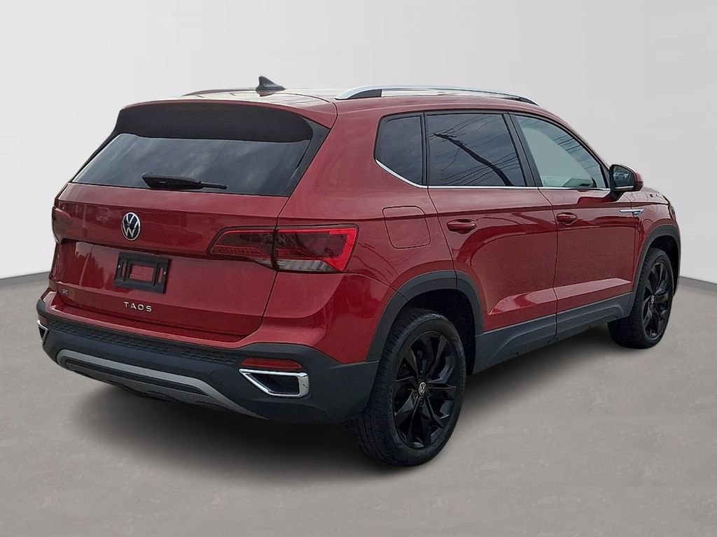 Used 2022 Volkswagen Taos SE FWD image 6