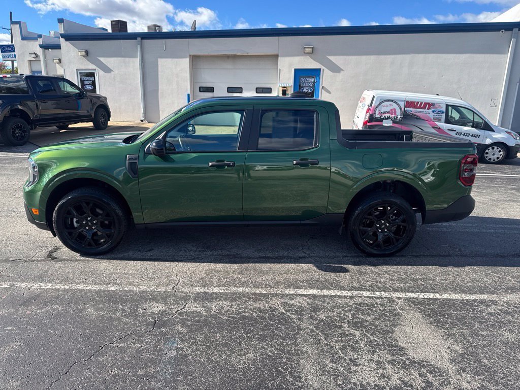 Certified 2025 Ford Maverick XLT w/ XLT Luxury Package AWD/4WD image 7
