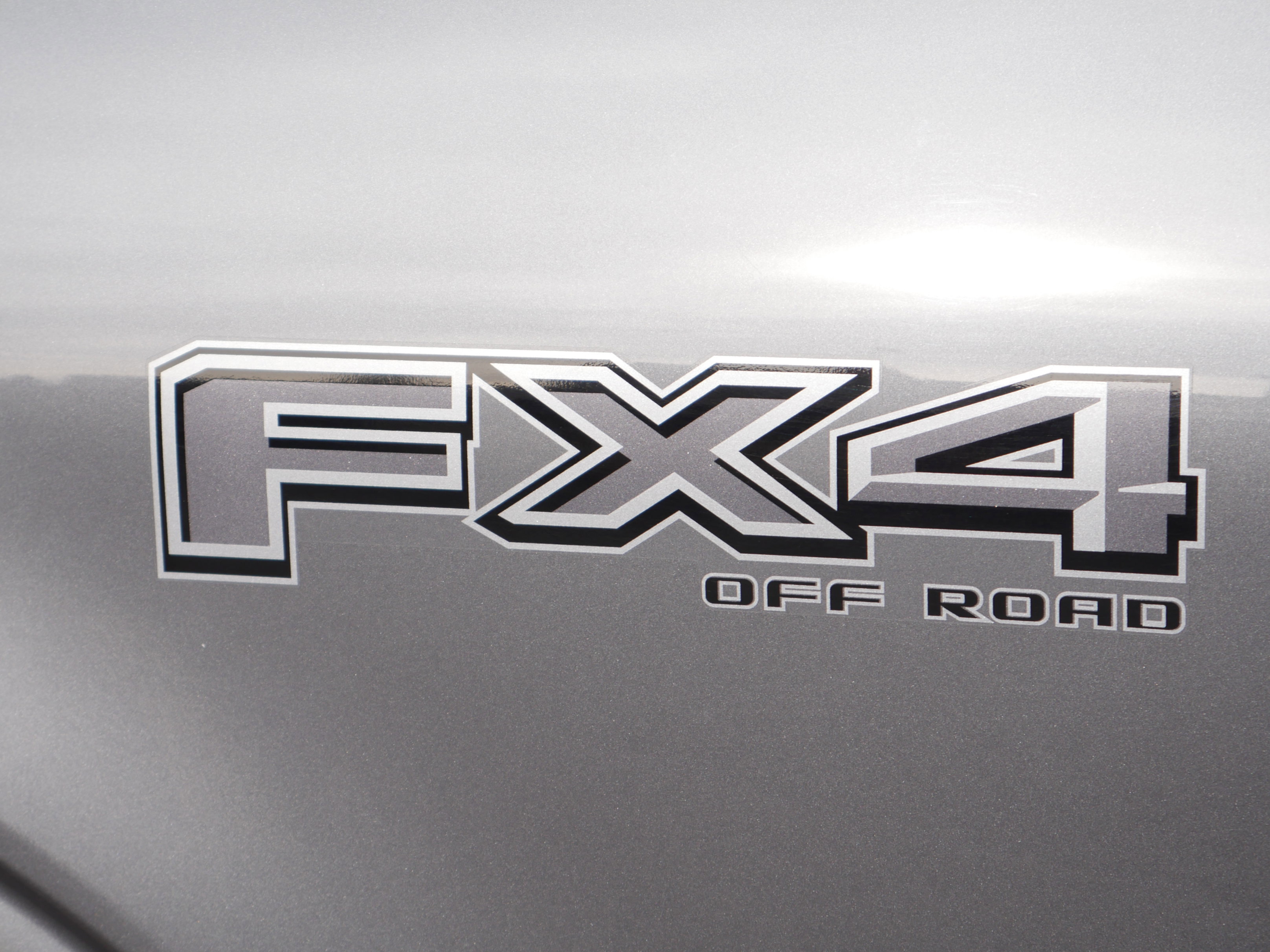 Certified 2023 Ford F150 Lariat w/ Equipment Group 502A High image 28