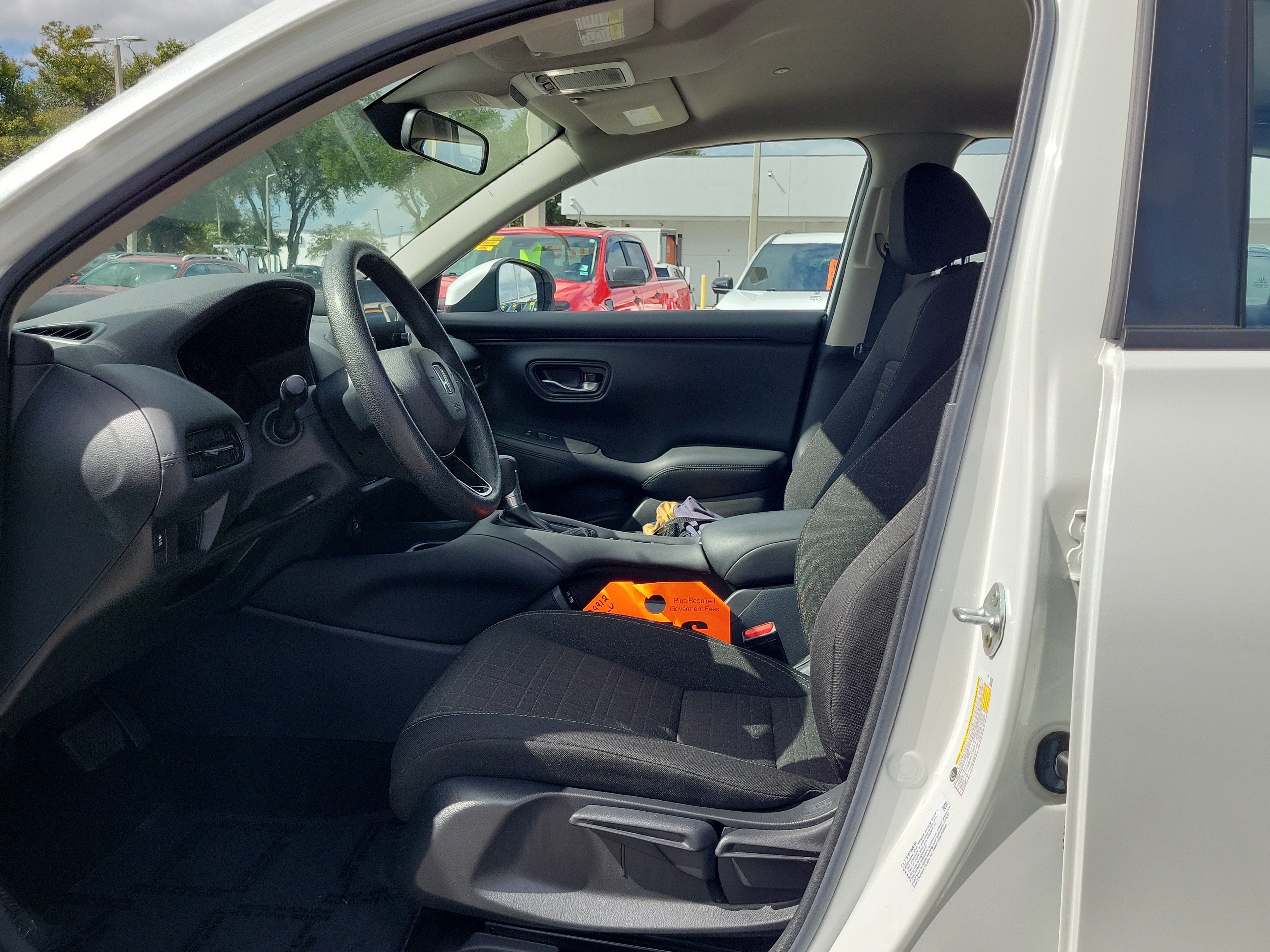Used 2023 Honda HR-V LX image 20