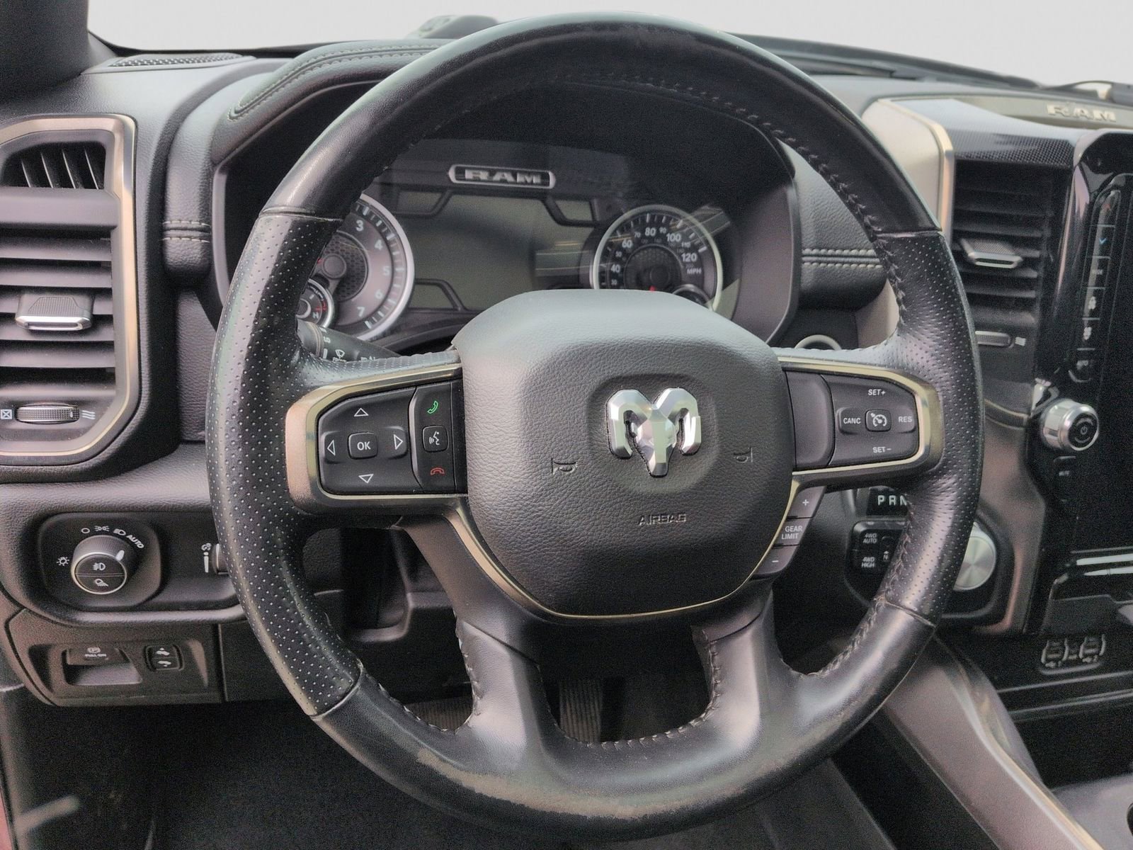 Used 2020 RAM 1500 Sport w/ Level 2 Equipment Goup w/2_L AWD/4WD image 25