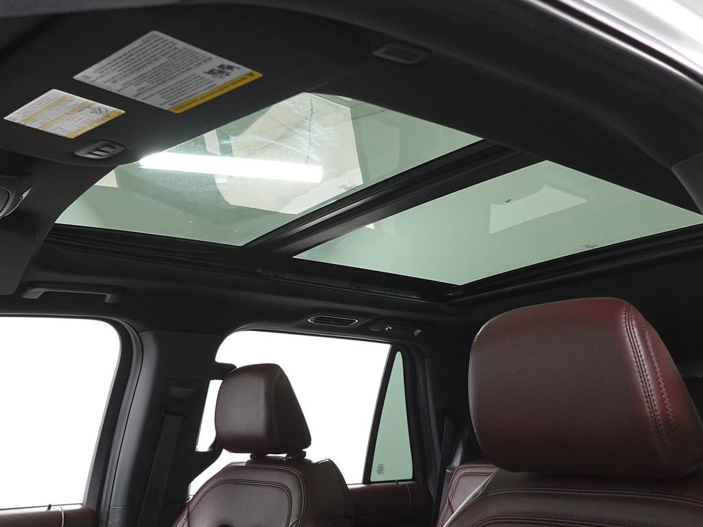 Certified 2024 Ford Expedition Limited image 22