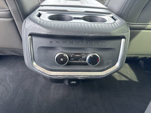 Certified 2025 Ford Expedition Active image 27