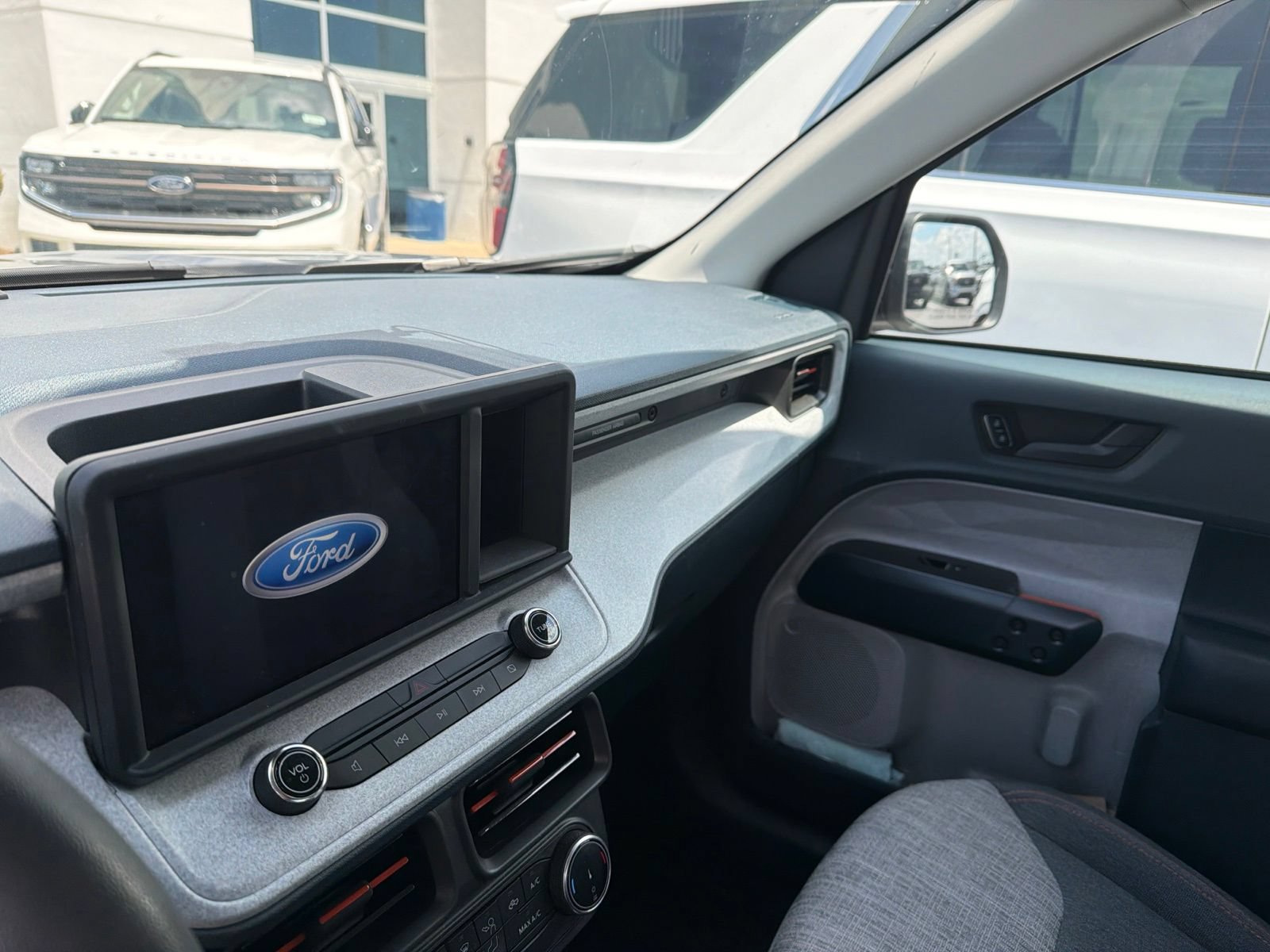 Certified 2023 Ford Maverick XLT FWD image 15