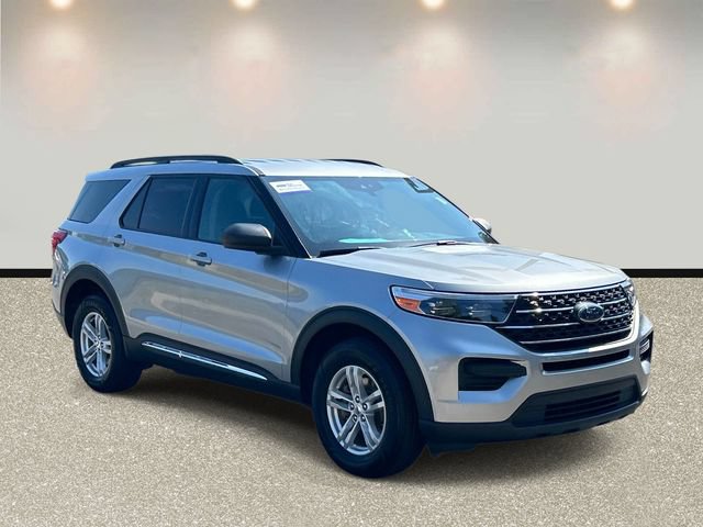 Certified 2023 Ford Explorer XLT AWD/4WD image 3