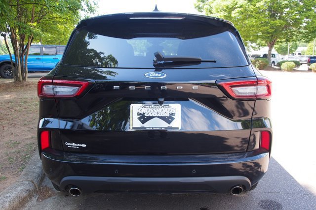 Certified 2023 Ford Escape ST-Line w/ Tech Pack #1 FWD image 4
