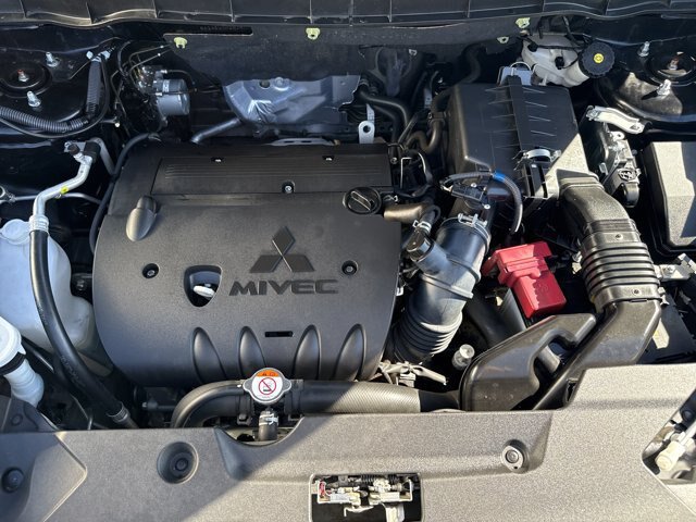 Used 2025 Mitsubishi Outlander Sport AWD image 19