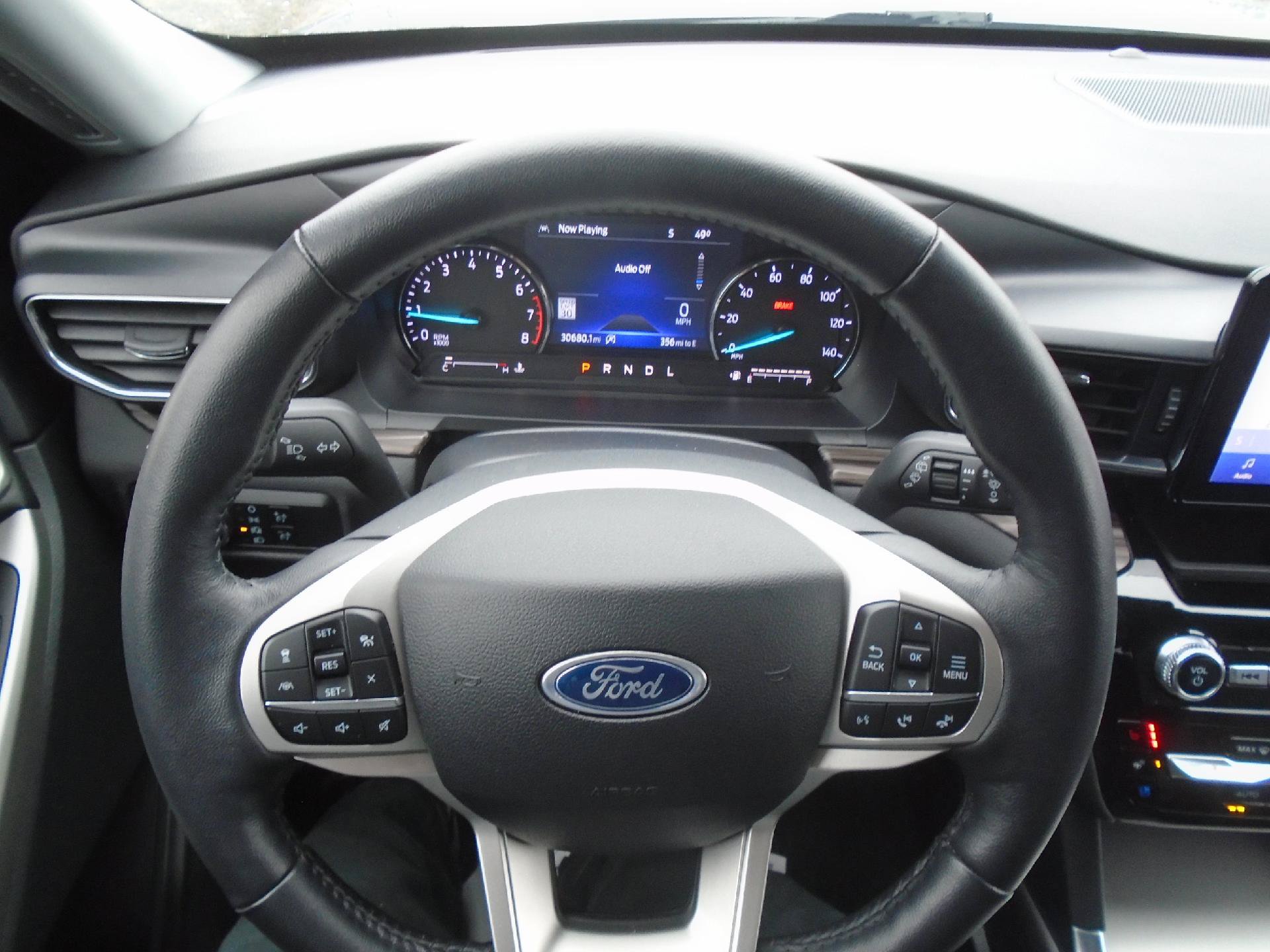 Certified 2024 Ford Explorer Limited AWD/4WD image 22