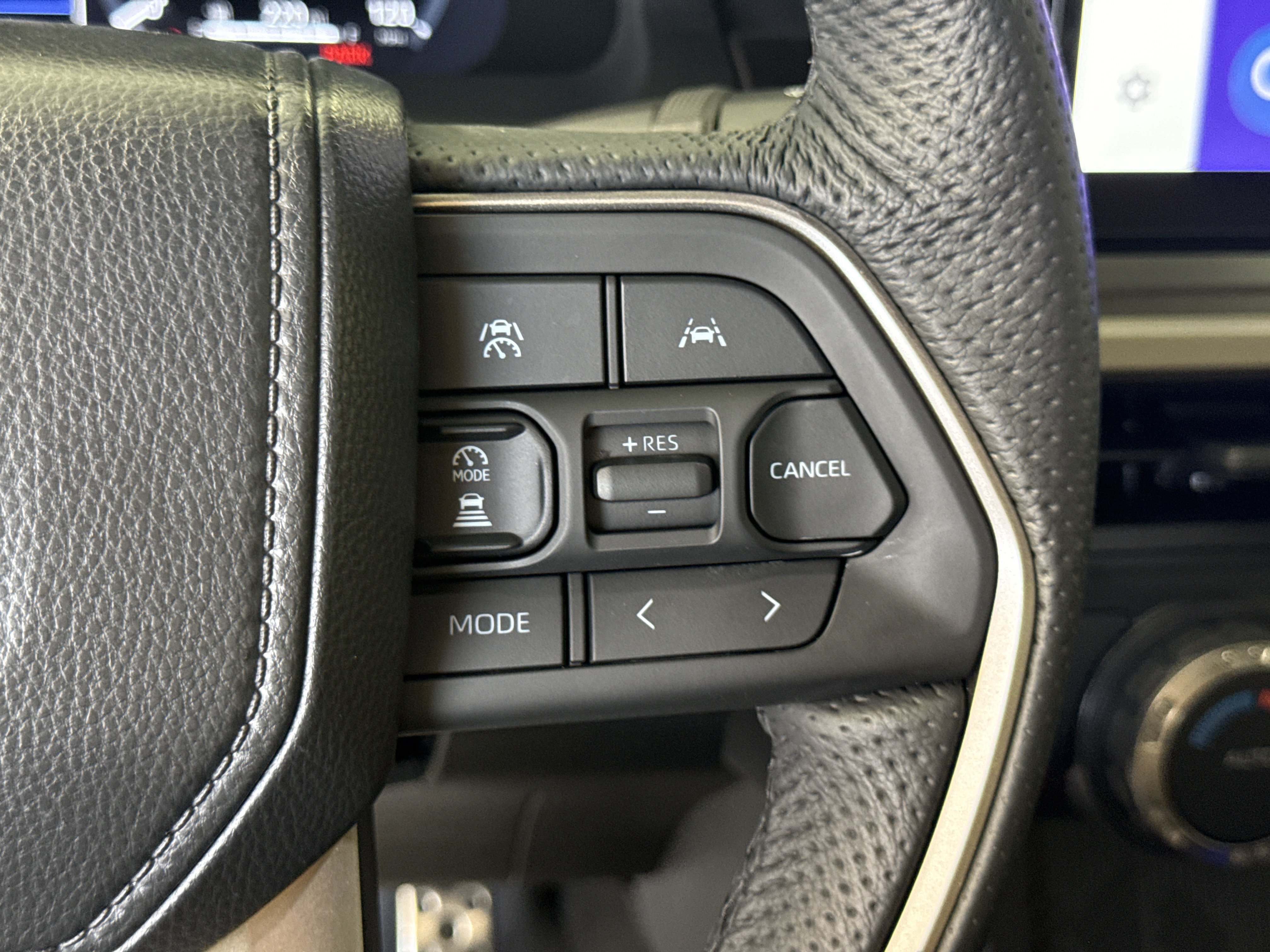 Used 2025 Toyota Tacoma TRD Sport RWD image 24